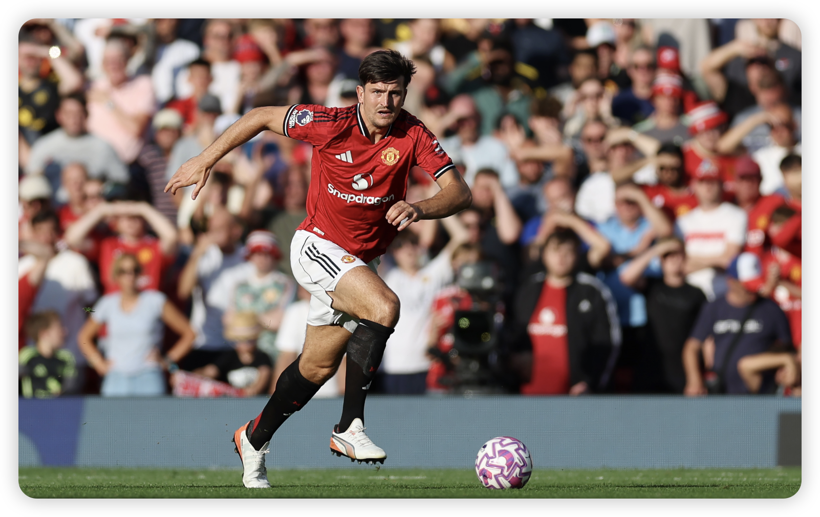Manchester United's Midfield Maestro Voices Concerns Over Lack of Long-Term Vision